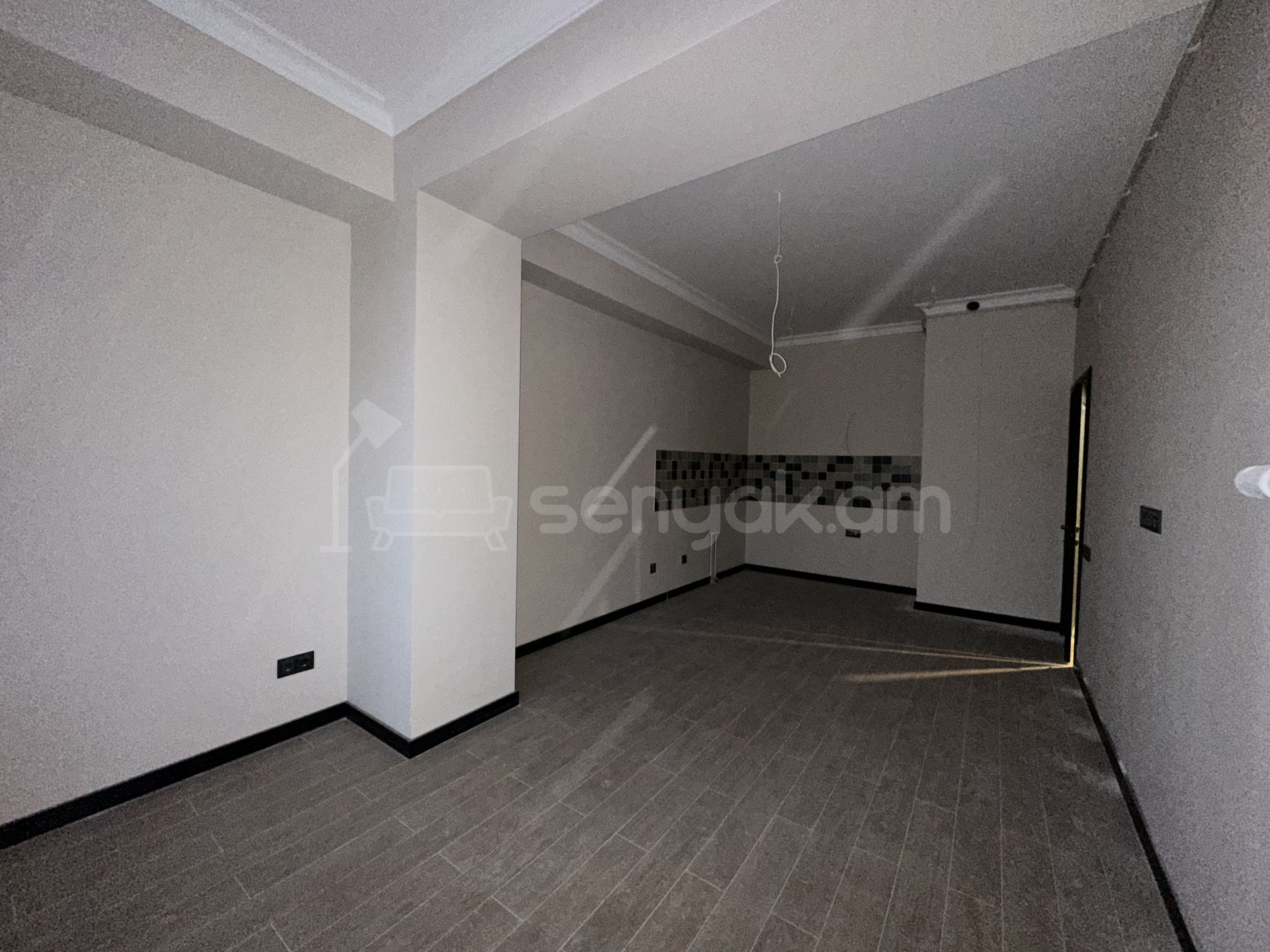 2 Սենյականոց Բնակարան Նորակառույցում, 52քմ, 9/18 հարկ, Կապիտալ Վերանորոգված