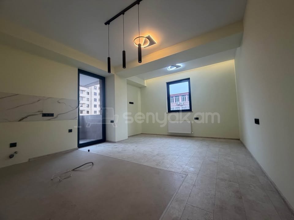 3 Սենյականոց Բնակարան Նորակառույցում, 70քմ, 2/20 հարկ, Կապիտալ Վերանորոգված