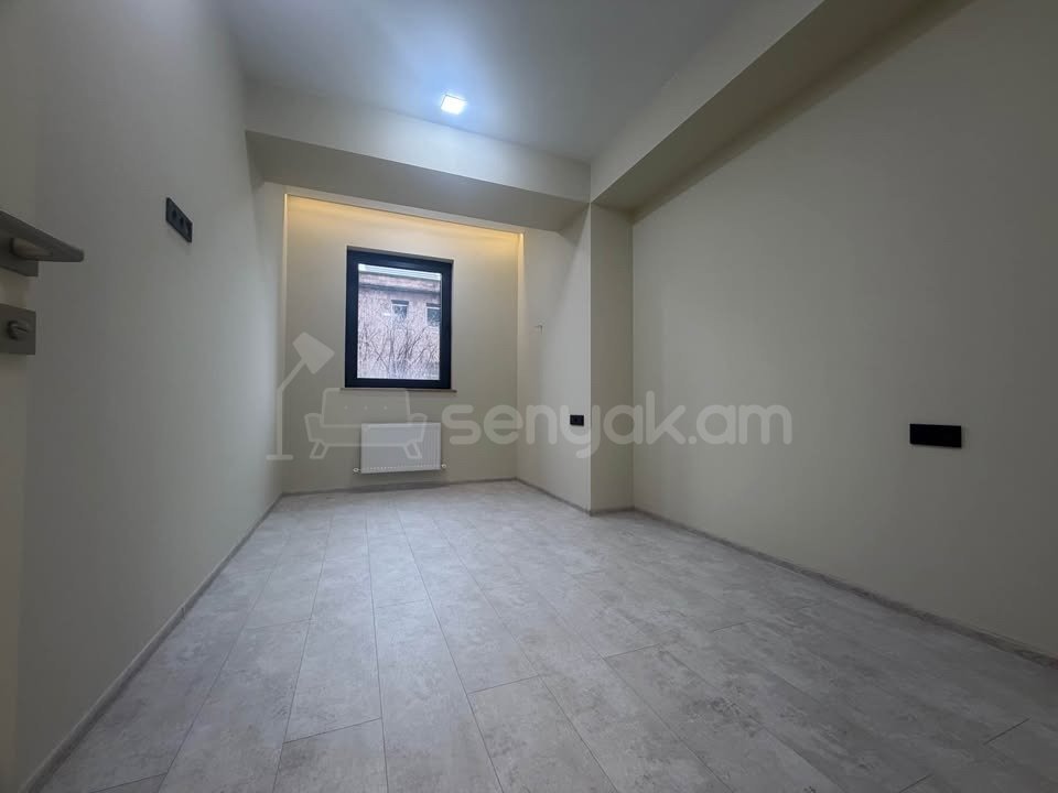 3 Սենյականոց Բնակարան Նորակառույցում, 70քմ, 2/20 հարկ, Կապիտալ Վերանորոգված