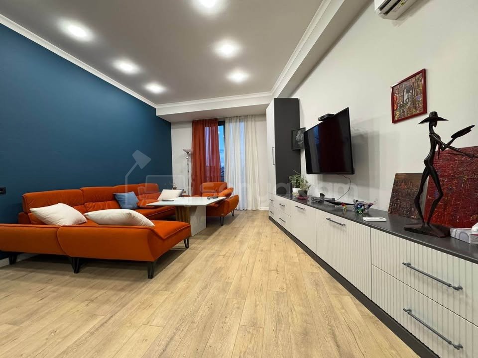 2 Սենյականոց Բնակարան Նորակառույցում, 67քմ, 2/4 հարկ, Դիզայներական Վերանորոգված