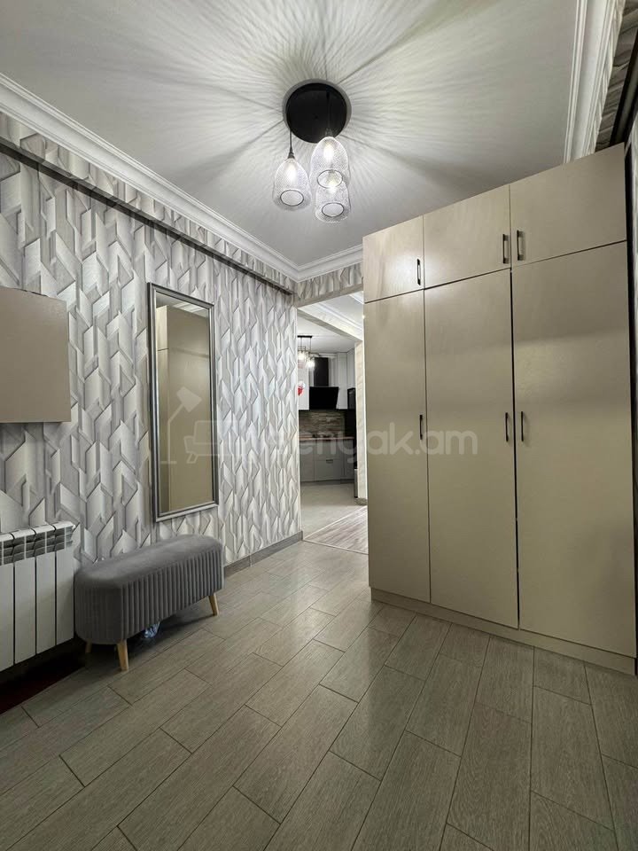 3 Սենյականոց Բնակարան Նորակառույցում, 70քմ, 11/12 հարկ, Կապիտալ Վերանորոգված