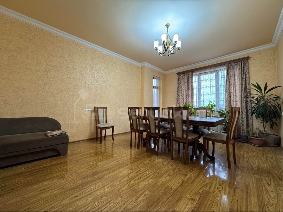 3 Սենյականոց Բնակարան Նորակառույցում, 110քմ, 9/14 հարկ, Կապիտալ Վերանորոգված