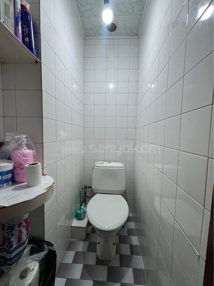 2 Սենյականոց Բնակարան, 81քմ, 1/9 հարկ, Պետական Վիճակում