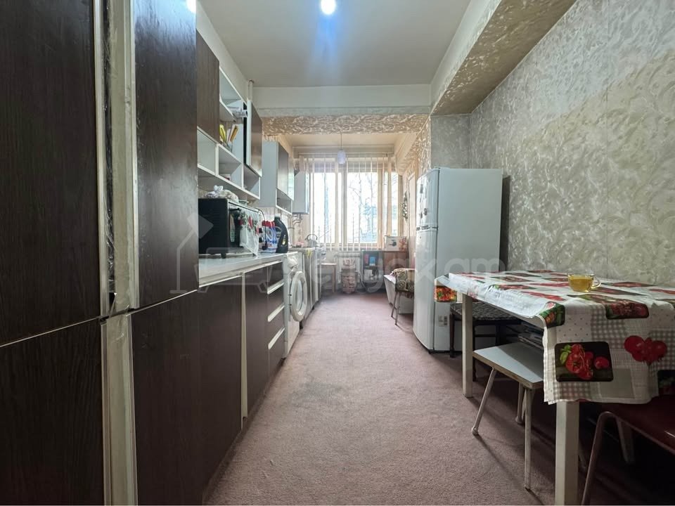 2 Սենյականոց Բնակարան, 81քմ, 1/9 հարկ, Պետական Վիճակում