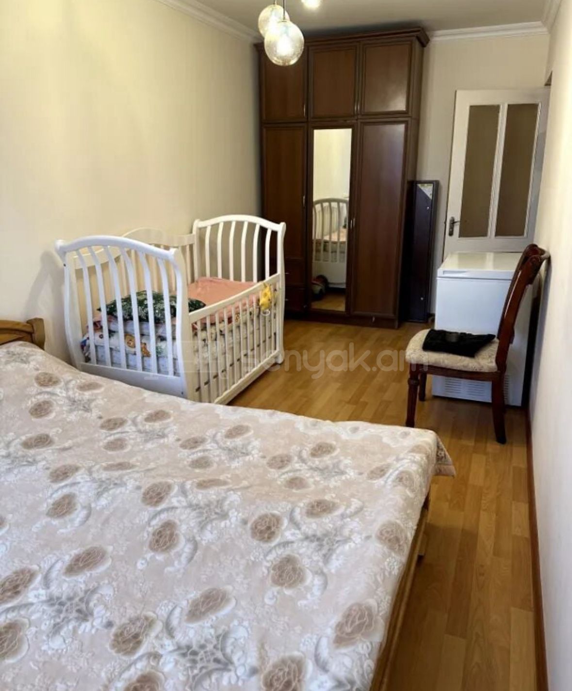 2 Սենյականոց Բնակարան Քարե Շենքում, 65քմ, 5/5 հարկ, Կապիտալ Վերանորոգված