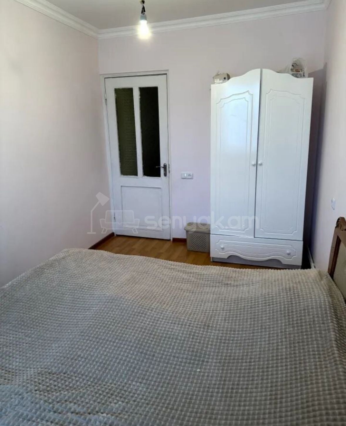 2 Սենյականոց Բնակարան Քարե Շենքում, 65քմ, 5/5 հարկ, Կապիտալ Վերանորոգված