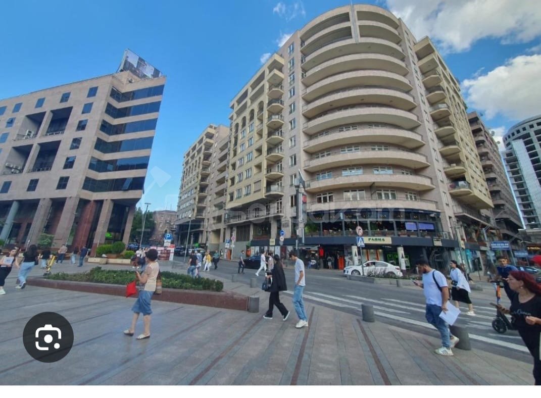 3 Սենյականոց Բնակարան Նորակառույցում, 82քմ, 3/12 հարկ, Կապիտալ Վերանորոգված