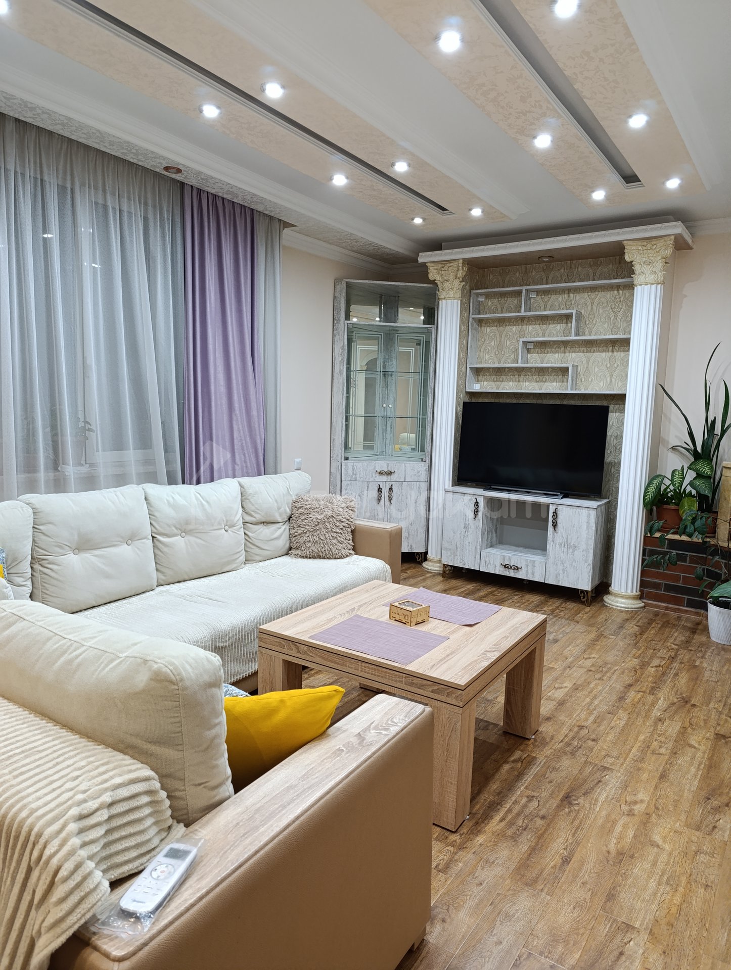 4 Սենյականոց Սեփական Տուն, 126քմ, Կապիտալ Վերանորոգված, Կահավորված