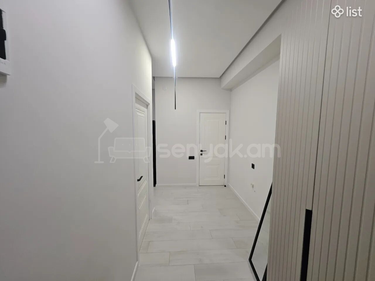 3 Սենյականոց Բնակարան Նորակառույցում, 3քմ, 5/14 հարկ, Դիզայներական Վերանորոգված