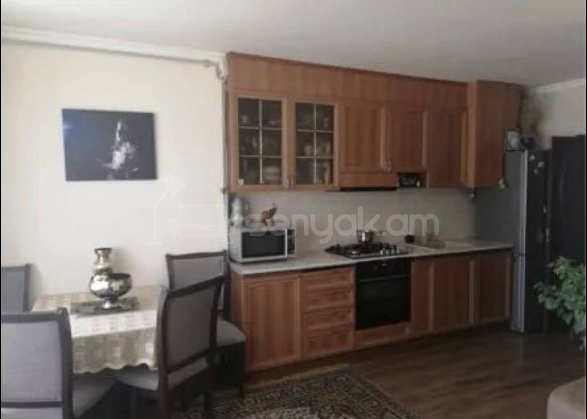 2 Սենյականոց Բնակարան, 40քմ, 9/9 հարկ, Կապիտալ Վերանորոգված, Կահավորված