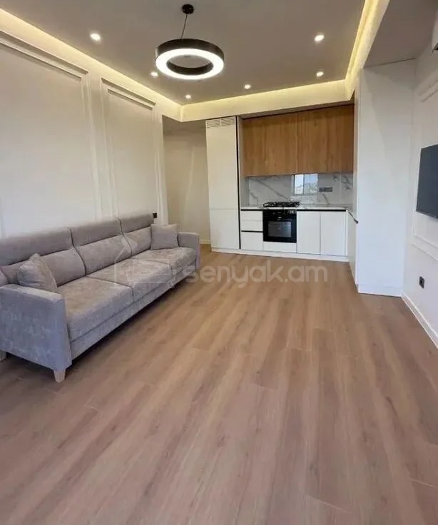 2 Սենյականոց Բնակարան Նորակառույցում, 50քմ, 14/16 հարկ, Կապիտալ Վերանորոգված