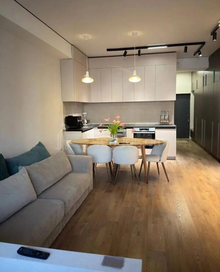 1 Սենյականոց Բնակարան Նորակառույցում, 42քմ, 4/15 հարկ, Կապիտալ Վերանորոգված