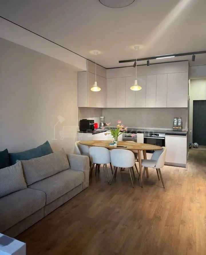 1 Սենյականոց Բնակարան Նորակառույցում, 42քմ, 4/15 հարկ, Կապիտալ Վերանորոգված