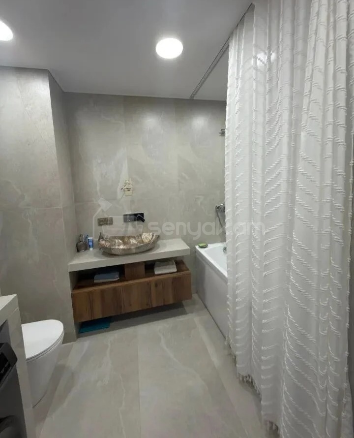 1 Սենյականոց Բնակարան Նորակառույցում, 42քմ, 4/15 հարկ, Կապիտալ Վերանորոգված