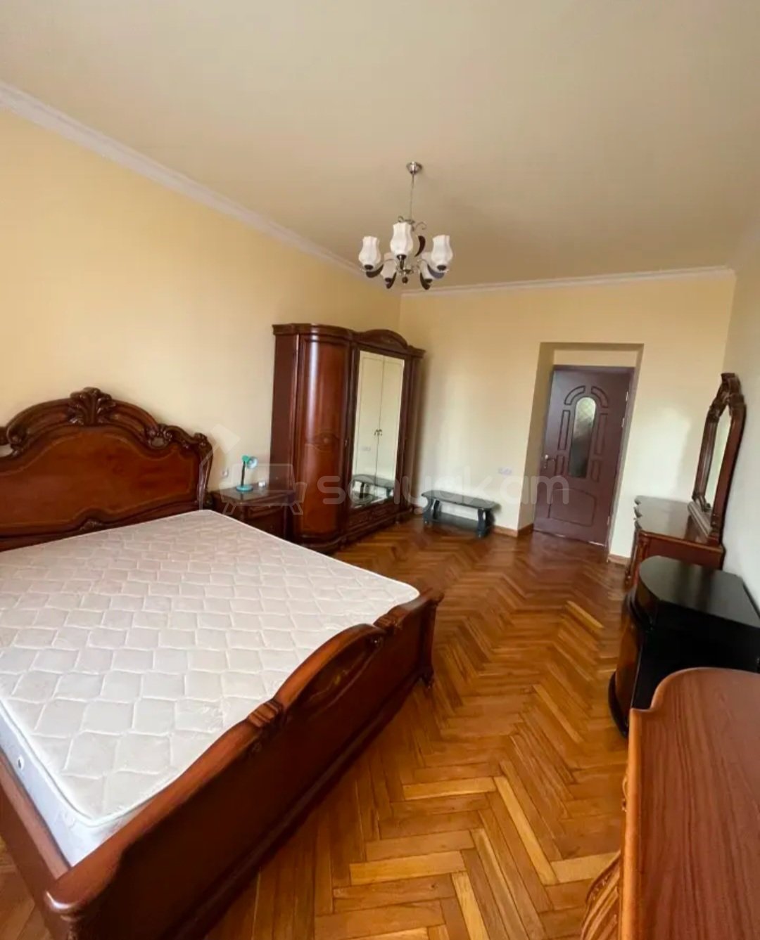 2 Սենյականոց Բնակարան Քարե Շենքում, 75քմ, 3/3 հարկ, Կապիտալ Վերանորոգված, Կահավորված, Արևկող