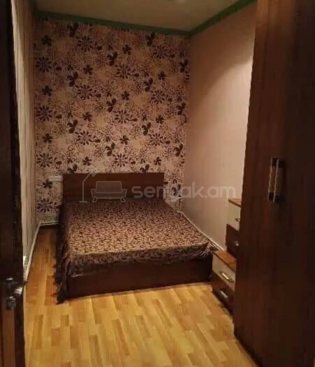 2 Սենյականոց Բնակարան Քարե Շենքում, 45քմ, 4/5 հարկ, Կապիտալ Վերանորոգված, Կահավորված