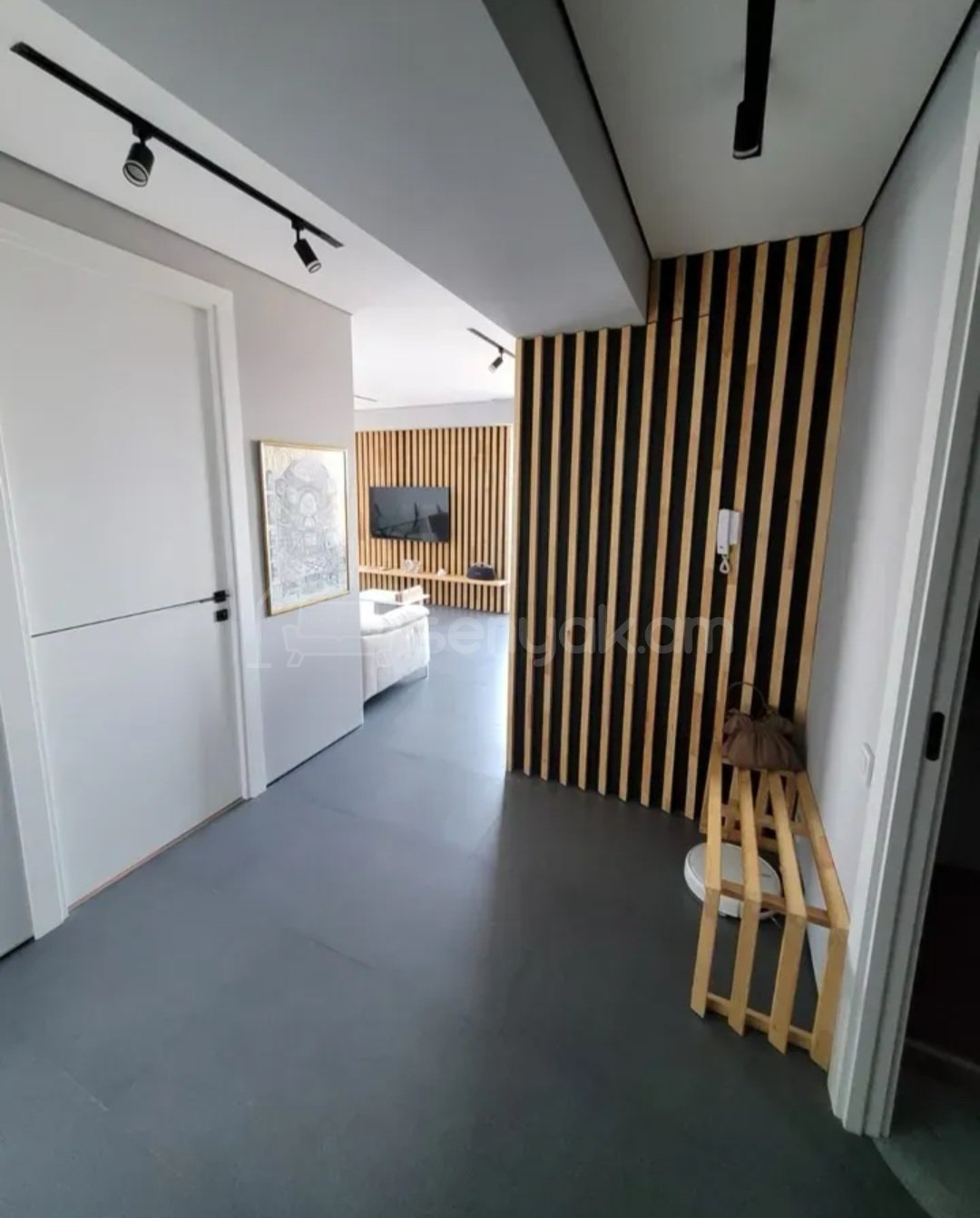 3 Սենյականոց Բնակարան, 95քմ, 11/14 հարկ, Դիզայներական Վերանորոգված