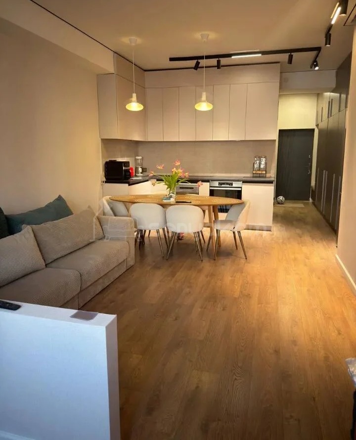 1 Սենյականոց Բնակարան Նորակառույցում, 42քմ, 4/15 հարկ, Կապիտալ Վերանորոգված