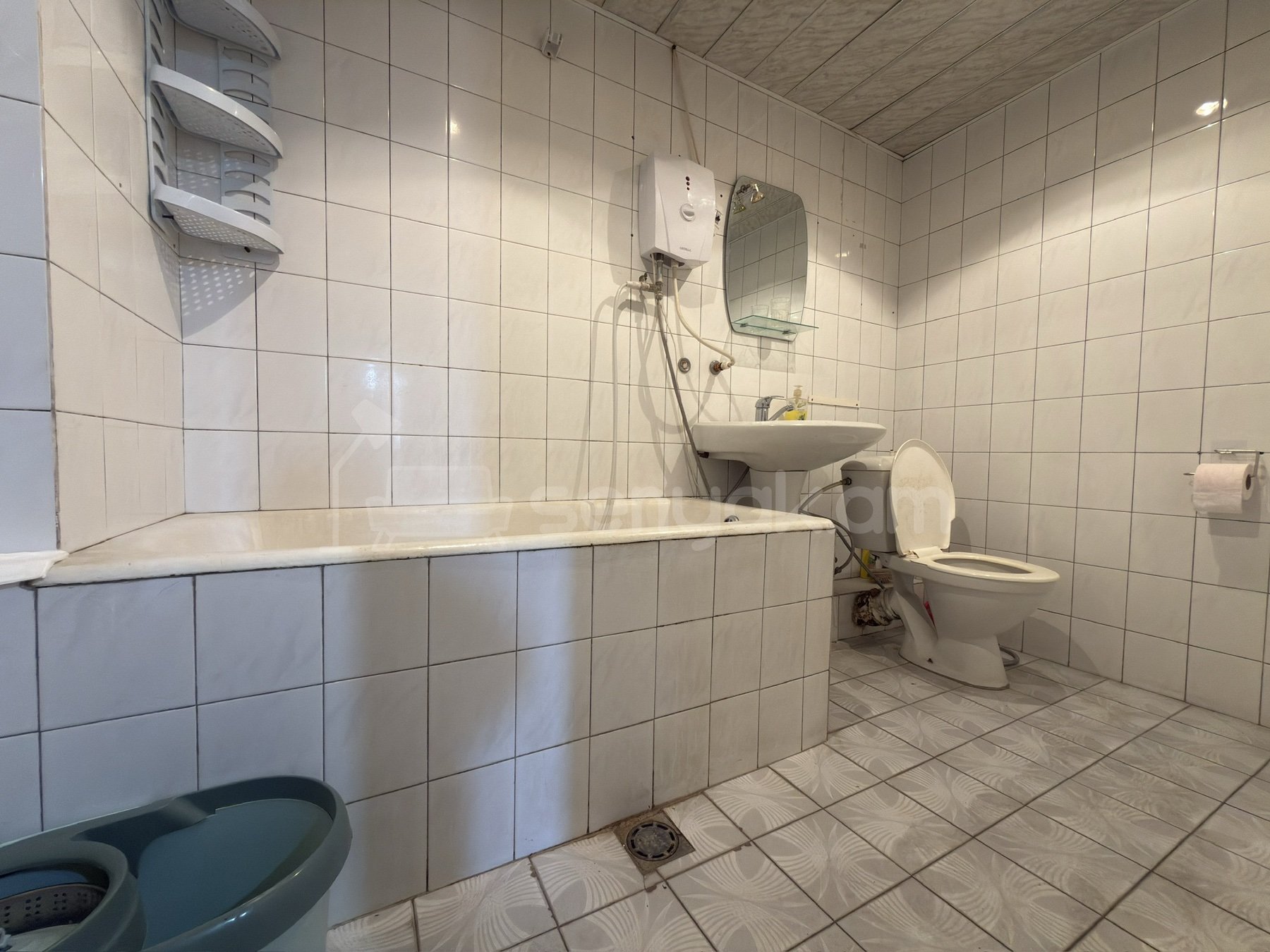 3 Սենյականոց Բնակարան, 67քմ, 11/16 հարկ, Պետական Վիճակում