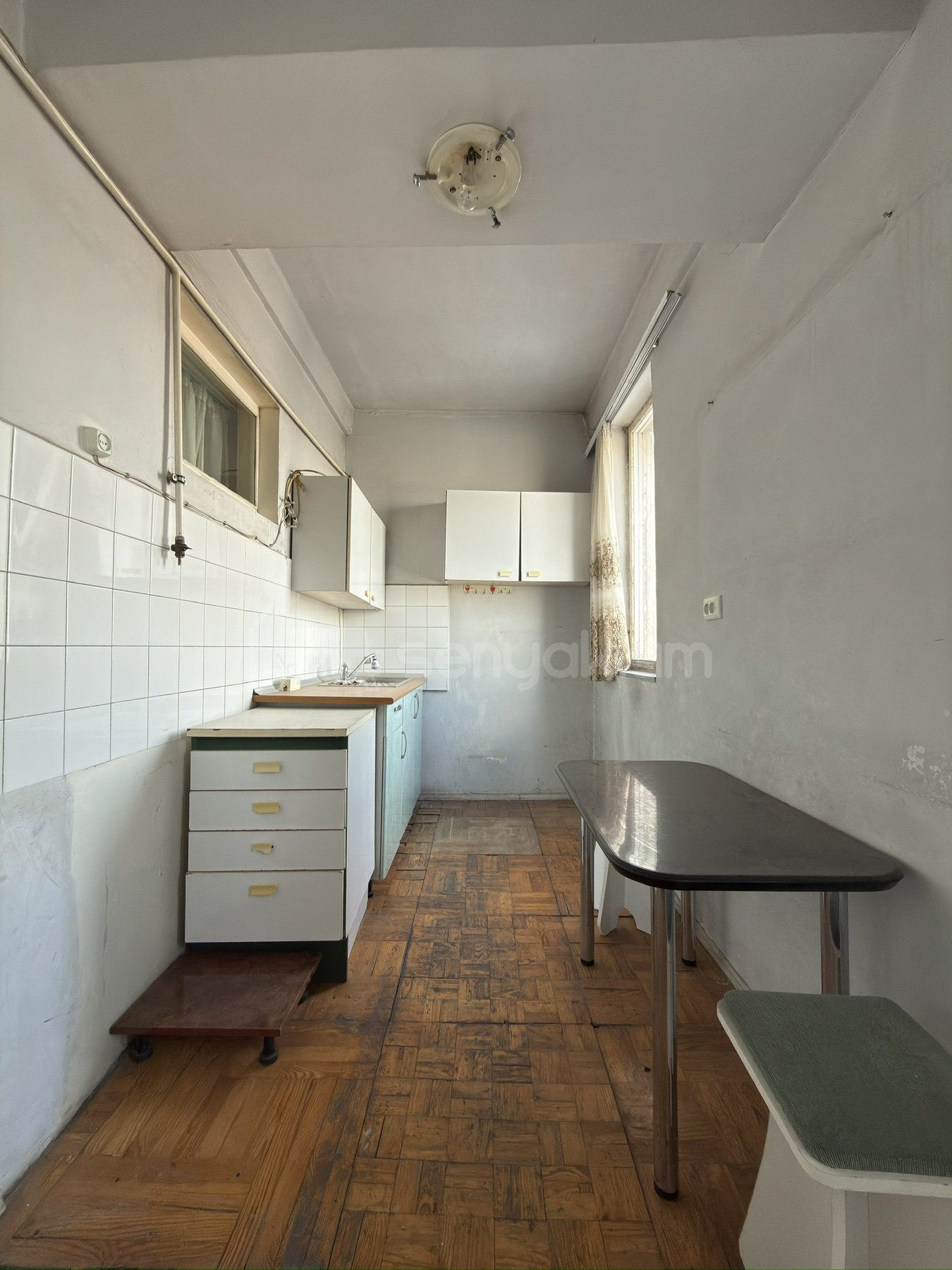 3 Սենյականոց Բնակարան, 67քմ, 11/16 հարկ, Պետական Վիճակում