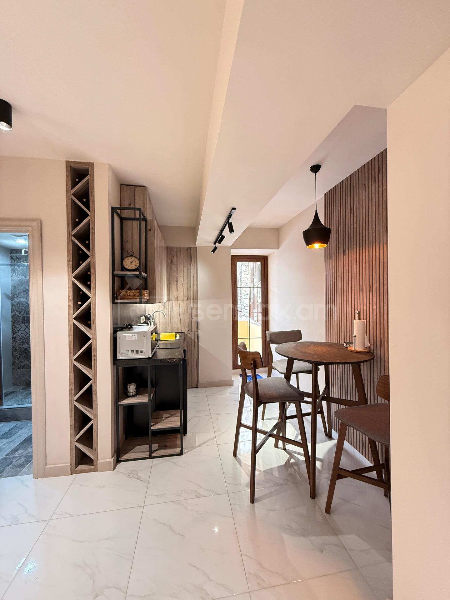 2 Սենյականոց Բնակարան Նորակառույցում, 55քմ, 3/8 հարկ, Դիզայներական Վերանորոգված