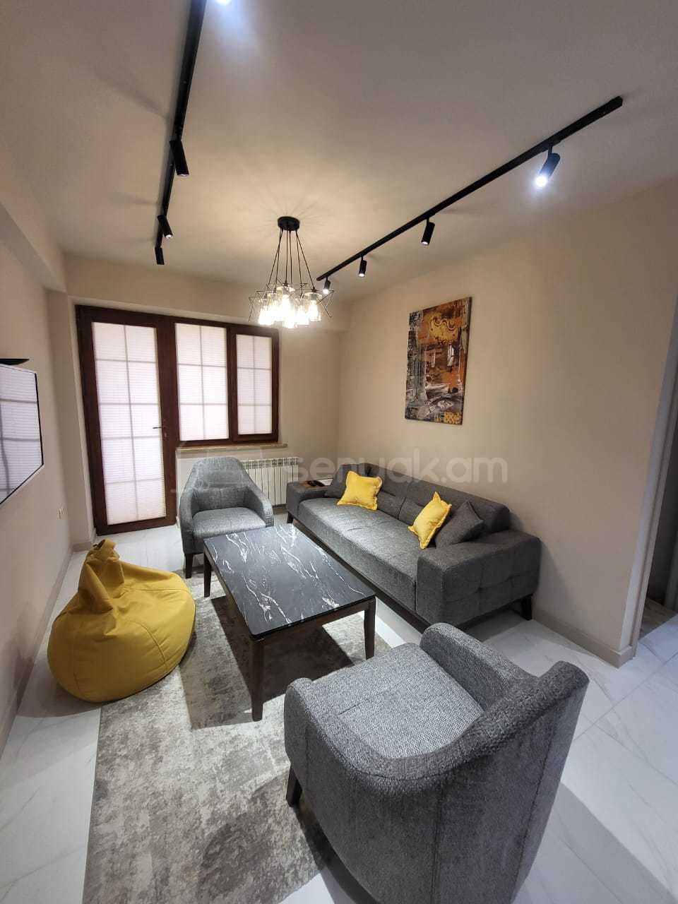 2 Սենյականոց Բնակարան Նորակառույցում, 55քմ, 3/8 հարկ, Դիզայներական Վերանորոգված