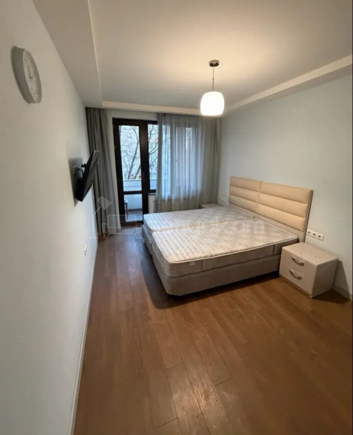 2 Սենյականոց Բնակարան Քարե Շենքում, 65քմ, 3/5 հարկ, Կապիտալ Վերանորոգված, Կահավորված