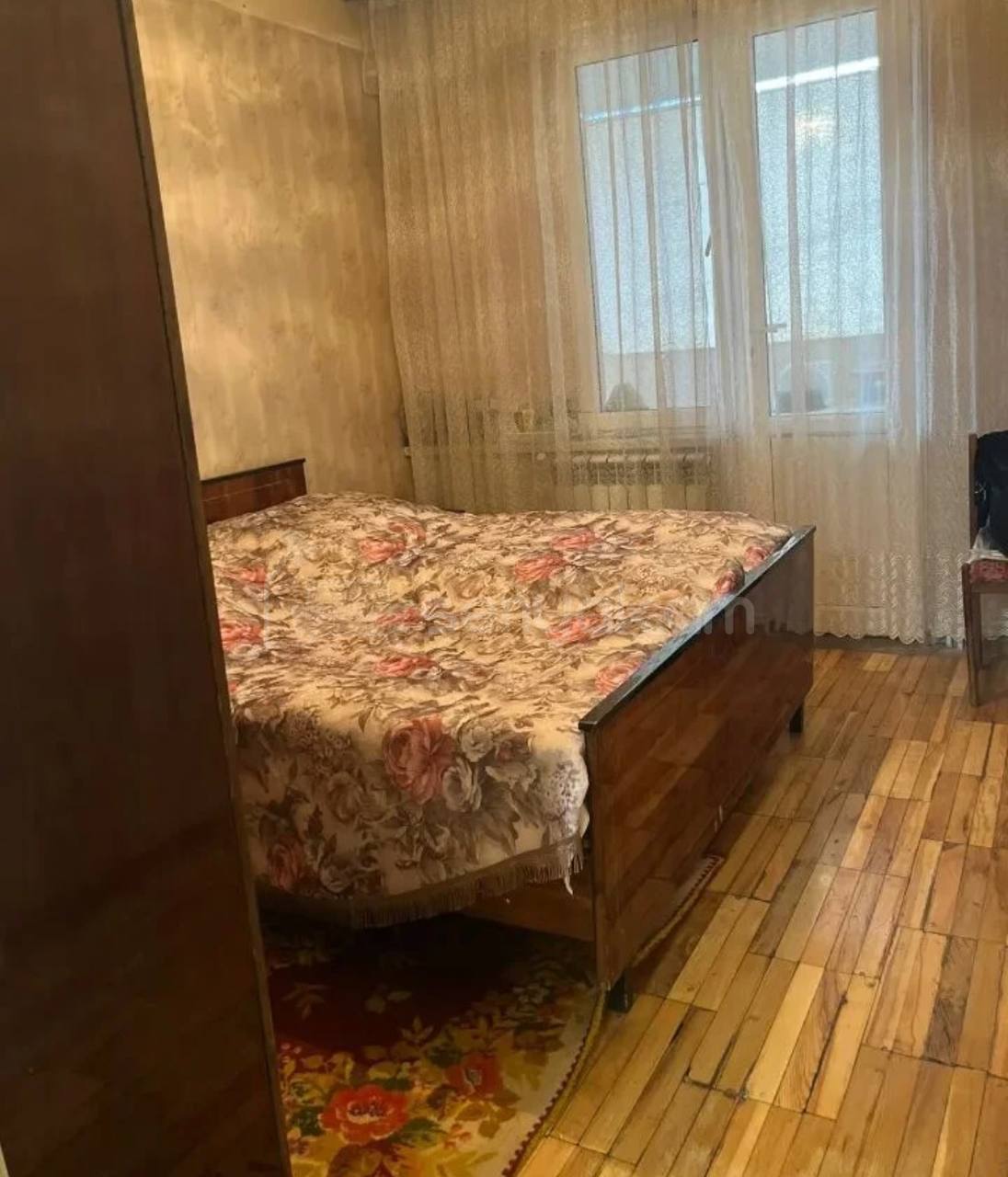 4 Սենյականոց Բնակարան Քարե Շենքում, 105քմ, 6/6 հարկ, Կոսմետիկ Վերանորոգված