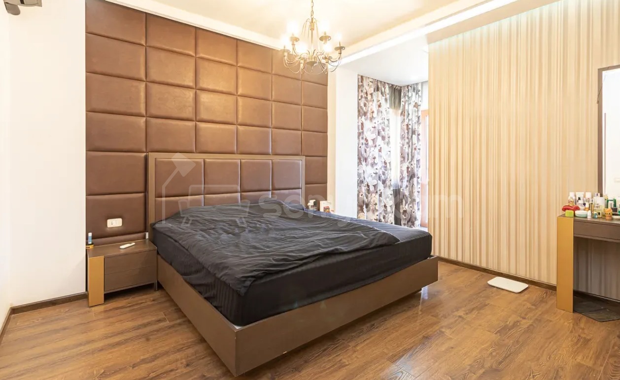 3 Սենյականոց Սեփական Տուն, 220քմ, Դիզայներական Վերանորոգված, Ավտոտնակով