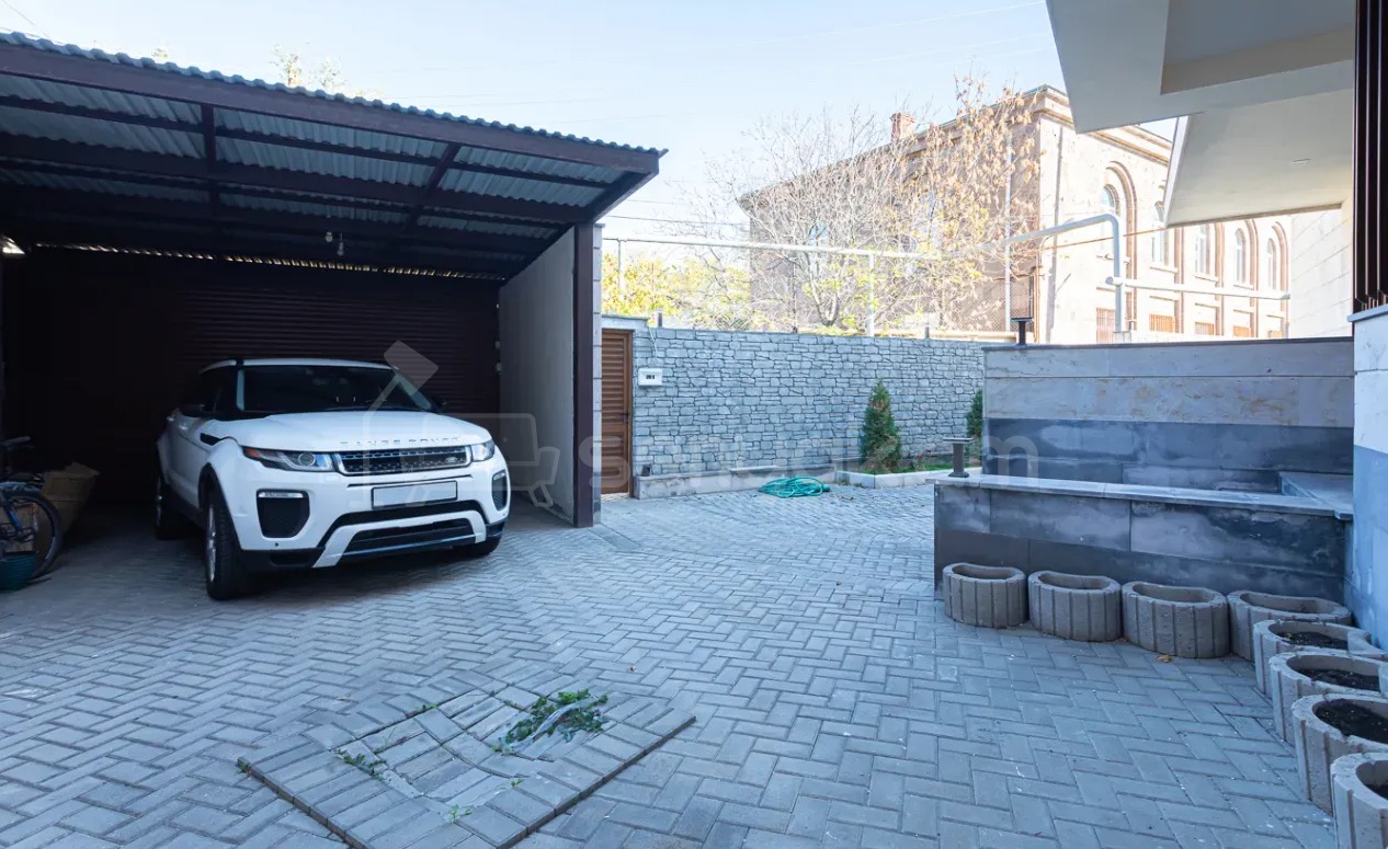 3 Սենյականոց Սեփական Տուն, 220քմ, Դիզայներական Վերանորոգված, Ավտոտնակով