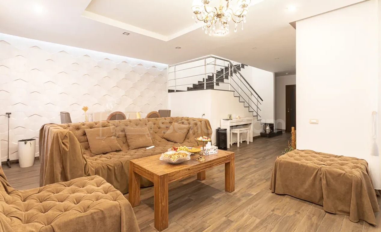 3 Սենյականոց Սեփական Տուն, 220քմ, Դիզայներական Վերանորոգված, Ավտոտնակով