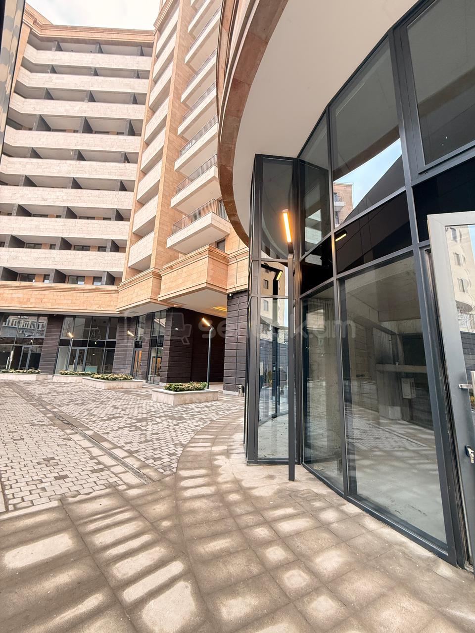 2 Սենյականոց Բնակարան, 55քմ, 5/7 հարկ, Զրոյական Վիճակում