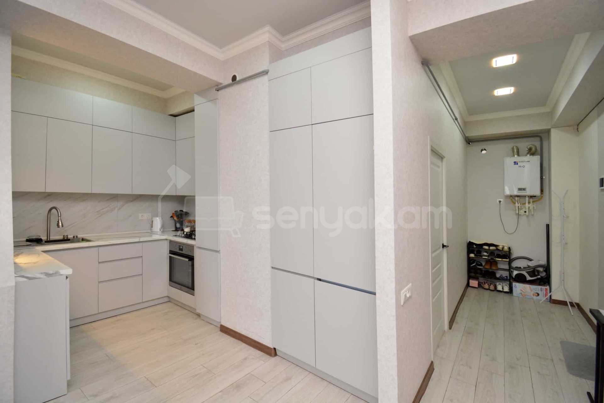 3 Սենյականոց Բնակարան Նորակառույցում, 76քմ, 3/4 հարկ, Կապիտալ Վերանորոգված