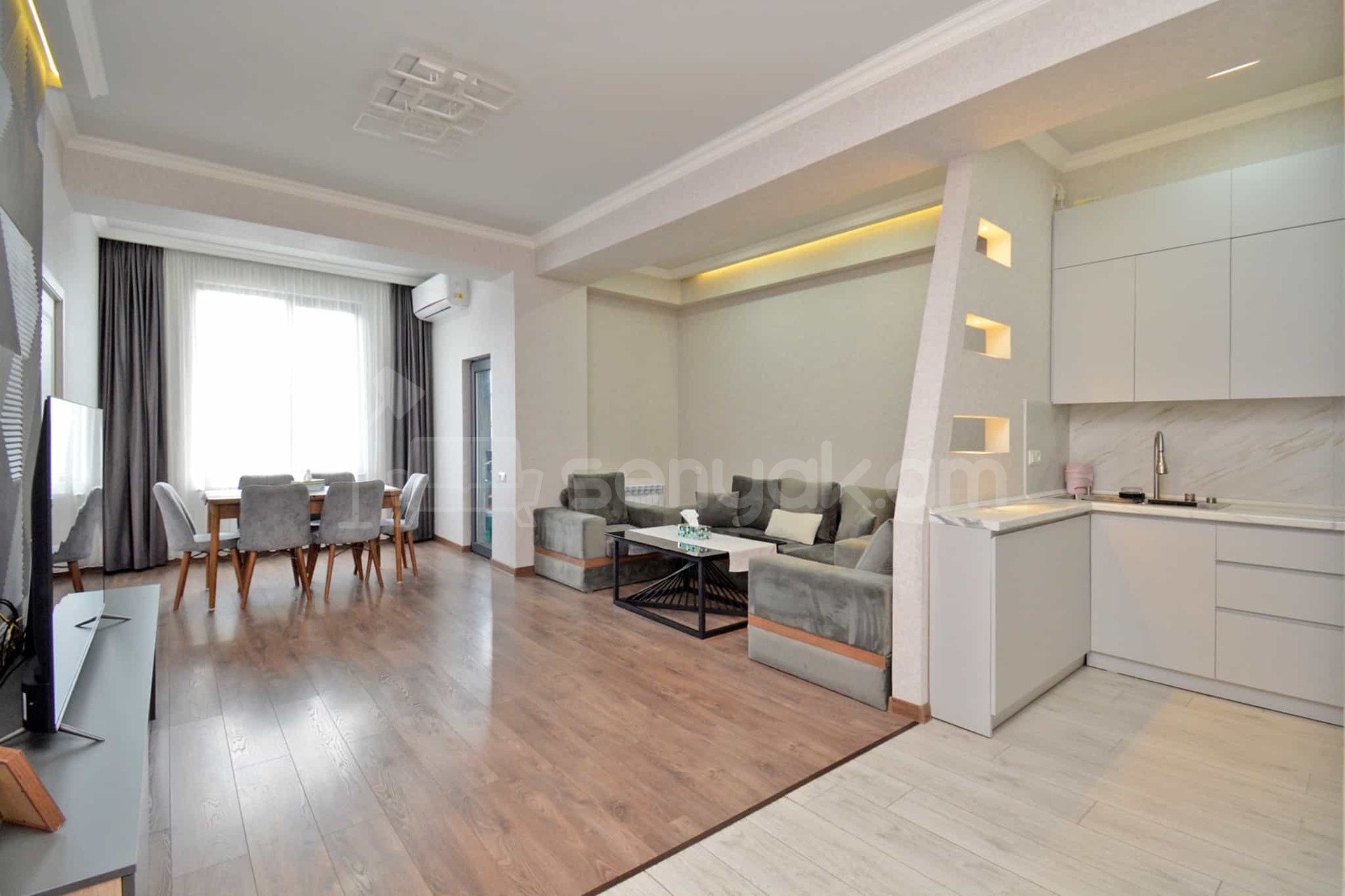 3 Սենյականոց Բնակարան Նորակառույցում, 76քմ, 3/4 հարկ, Կապիտալ Վերանորոգված