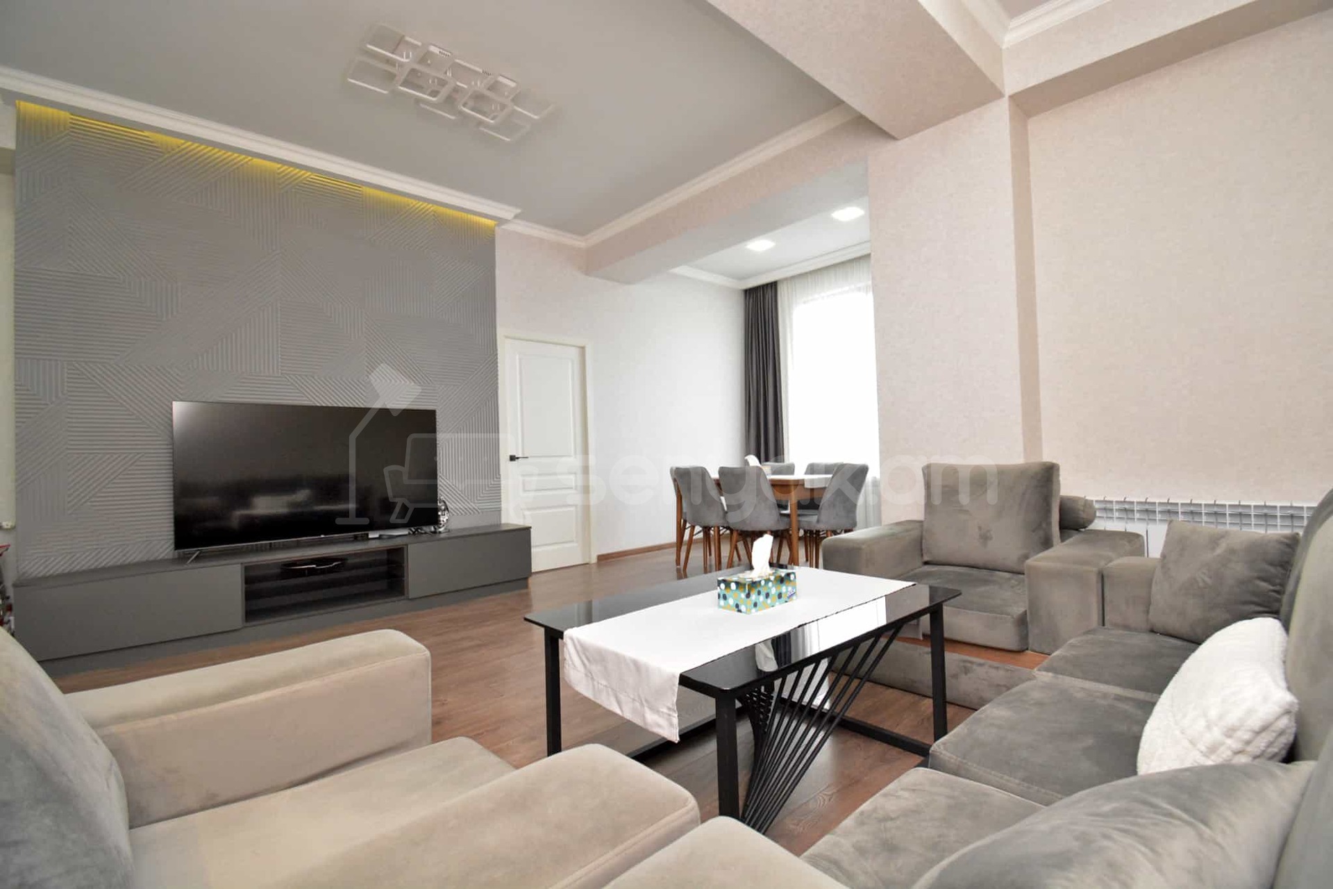 3 Սենյականոց Բնակարան Նորակառույցում, 76քմ, 3/4 հարկ, Կապիտալ Վերանորոգված