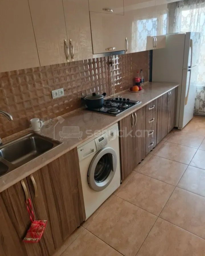 3 Սենյականոց Բնակարան, 100քմ, 8/14 հարկ, Դիզայներական Վերանորոգված, Կահավորված