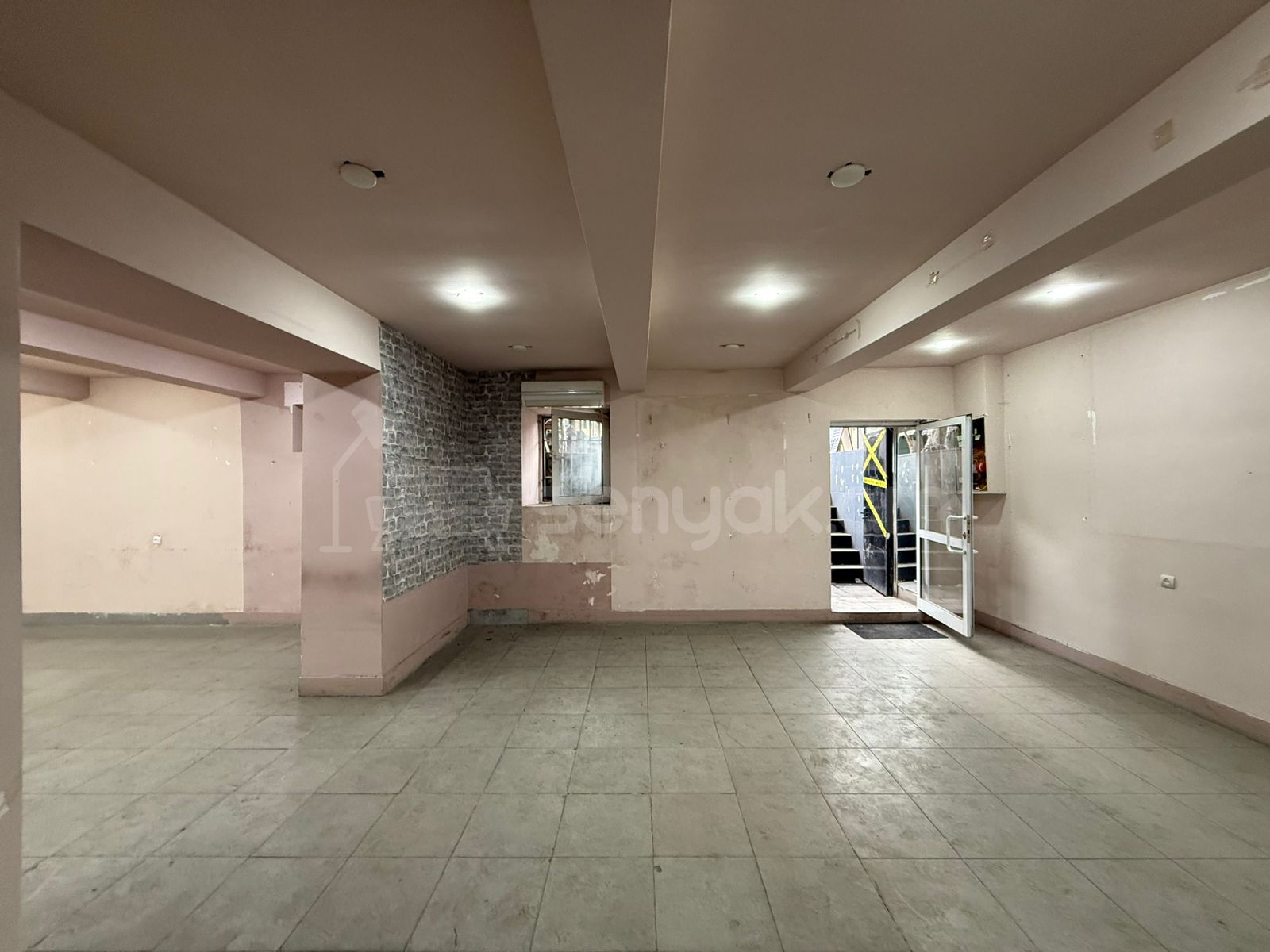 Առևտրի Տարածք, 110քմ