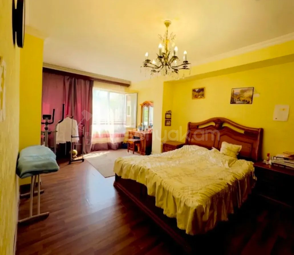 3 Սենյականոց Բնակարան, 80քմ, 2/9 հարկ, Կոսմետիկ Վերանորոգված, Կահավորված