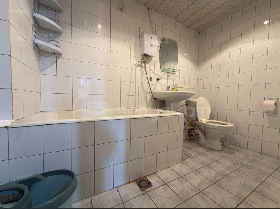 3 Սենյականոց Բնակարան, 67քմ, 11/16 հարկ, Պետական Վիճակում