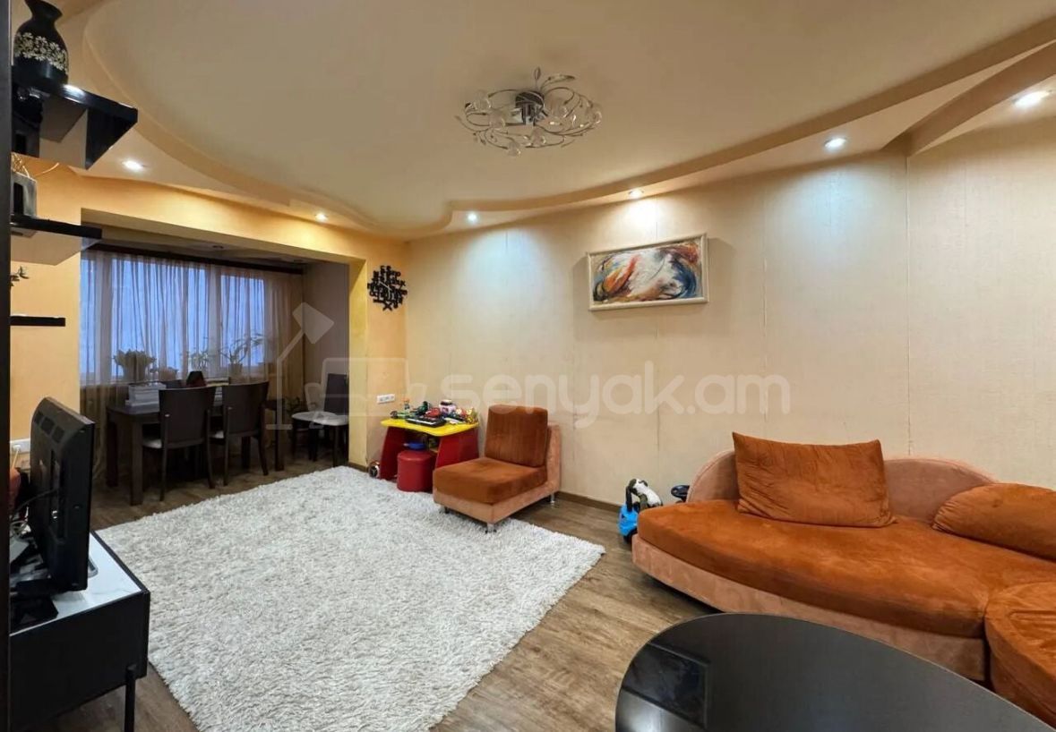 3 Սենյականոց Բնակարան, 67քմ, 3/5 հարկ, Կապիտալ Վերանորոգված