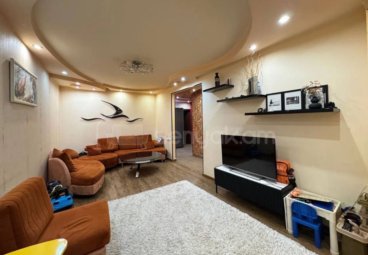 3 Սենյականոց Բնակարան, 67քմ, 3/5 հարկ, Կապիտալ Վերանորոգված