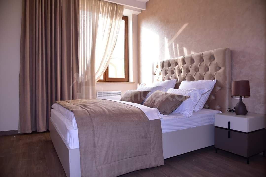 2 Սենյականոց Բնակարան Նորակառույցում, 50քմ, 8/12 հարկ, Դիզայներական Վերանորոգված