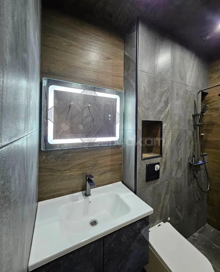 3 Սենյականոց Բնակարան Նորակառույցում, 71քմ, 5/14 հարկ, Կապիտալ Վերանորոգված