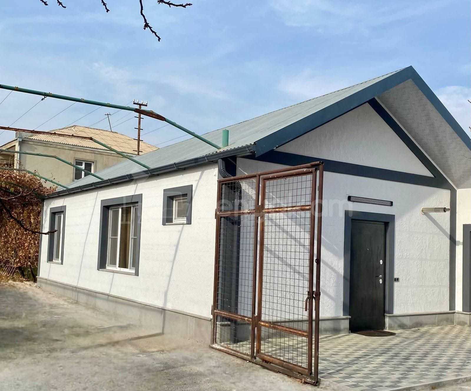 3 Սենյականոց Սեփական Տուն, 70քմ, Կապիտալ Վերանորոգված, Կահավորված