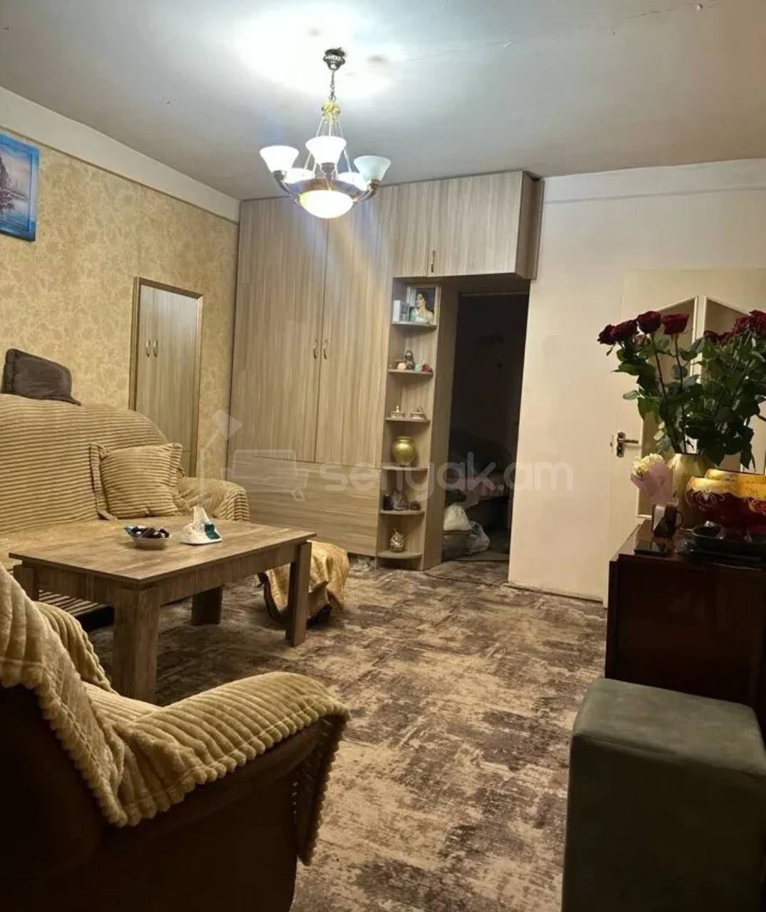 2 Սենյականոց Բնակարան Քարե Շենքում, 48քմ, 4/5 հարկ, Կոսմետիկ Վերանորոգված, Կահավորված