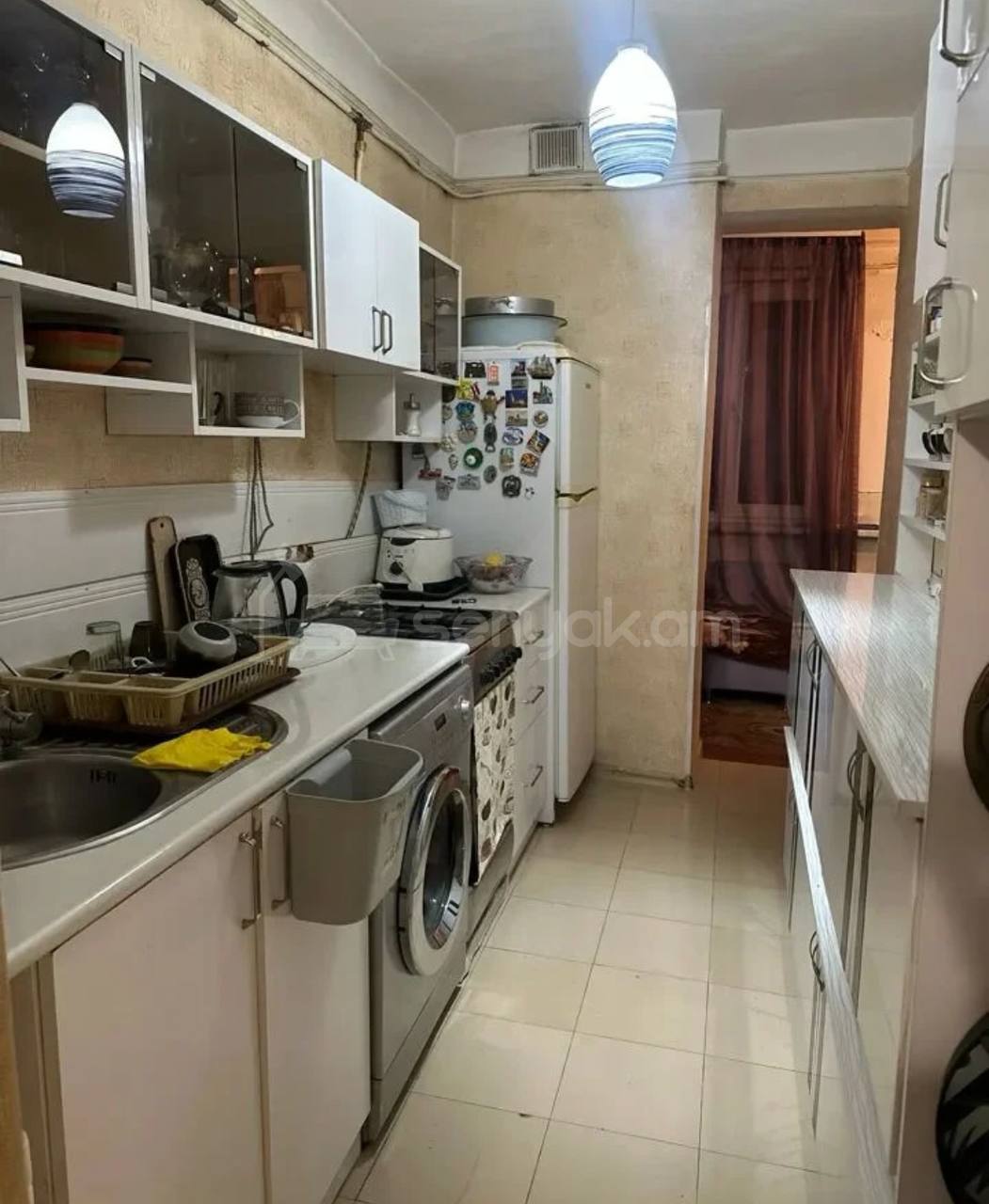 2 Սենյականոց Բնակարան Քարե Շենքում, 48քմ, 4/5 հարկ, Կոսմետիկ Վերանորոգված, Կահավորված