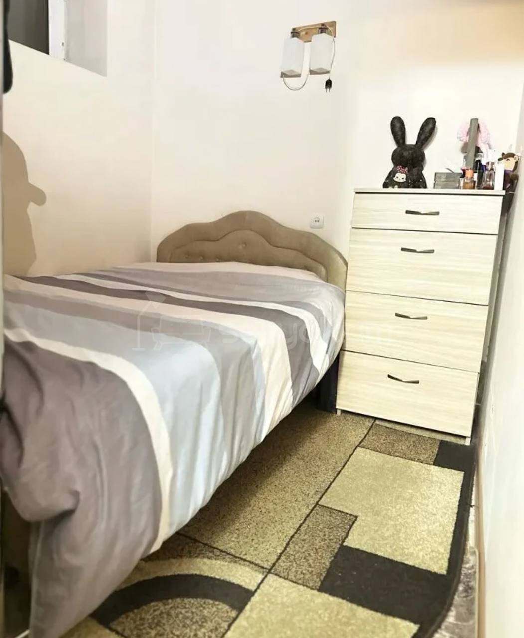 2 Սենյականոց Բնակարան Քարե Շենքում, 48քմ, 4/5 հարկ, Կոսմետիկ Վերանորոգված, Կահավորված