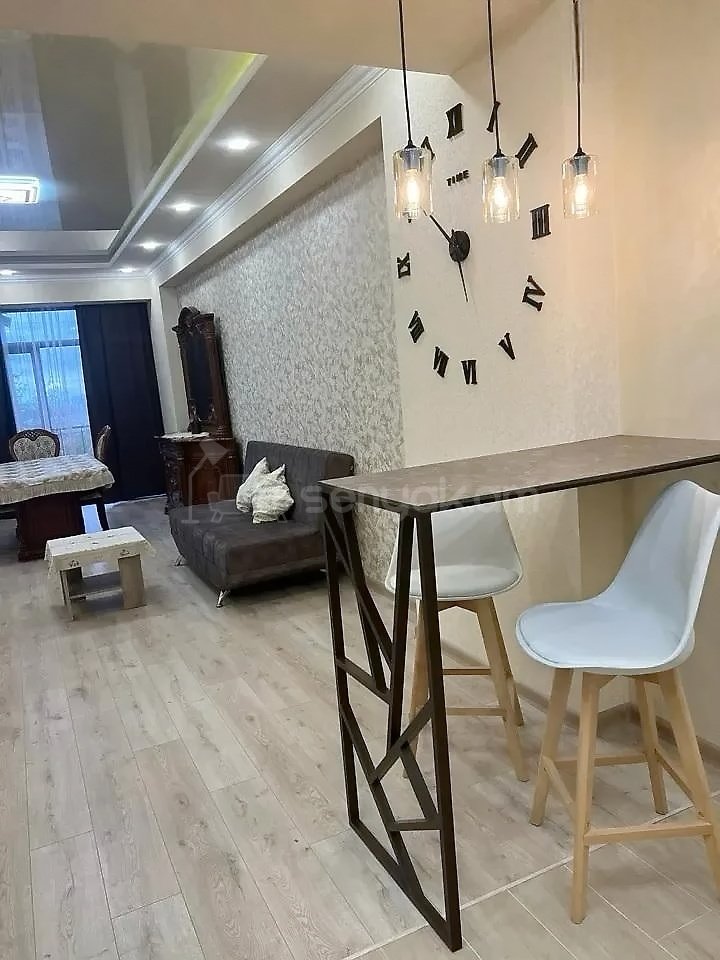 3 Սենյականոց Բնակարան Նորակառույցում, 95քմ, 3/13 հարկ, Կապիտալ Վերանորոգված