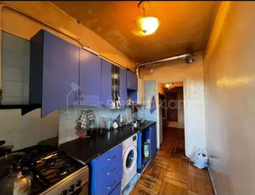 5 Սենյականոց Բնակարան Քարե Շենքում, 109քմ, 1/5 հարկ, Նորմալ Վիճակում