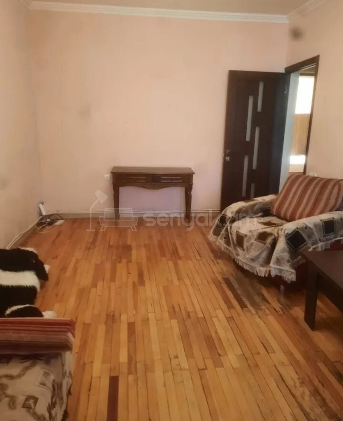 3 Սենյականոց Բնակարան Քարե Շենքում, 74քմ, 5/5 հարկ, Կոսմետիկ Վերանորոգված, Կահավորված